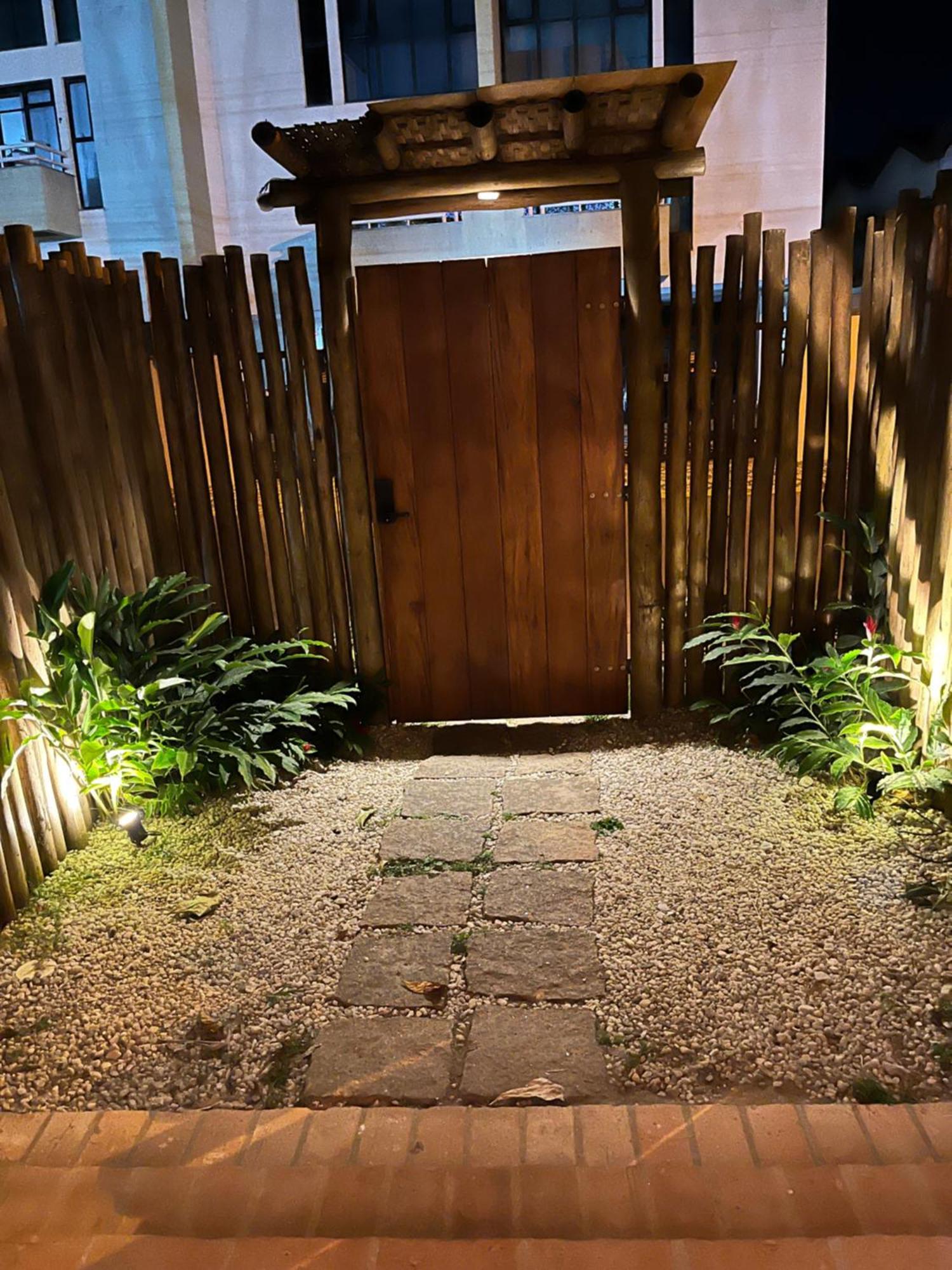 Villa Tennis Ubatuba Buitenkant foto